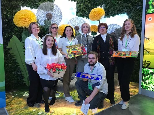Челябинская область представила лучшие практики семейных многофункциональных центров на форуме «Женщины: сохраняем традиции – развиваем Россию»