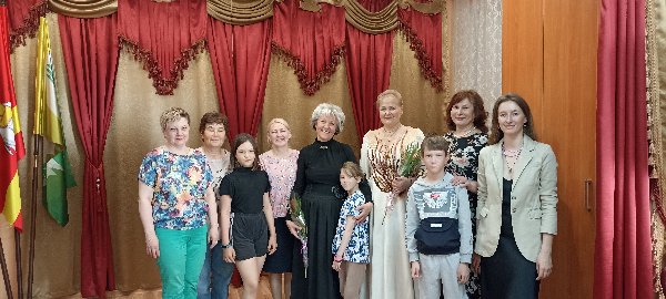 В МБУ «Верхнеуральский центр помощи детям, оставшимся без попечения родителей» состоялся концерт вокальной музыки.