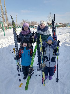 Прокатили первую лыжню