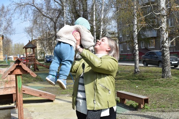 На Южном Урале выплату на второго ребенка получают свыше 3 200 семей