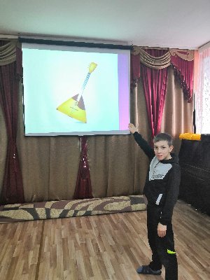"Угадай мелодию"