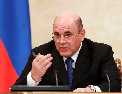 В России начинаются выплаты нового ежемесячного пособия на детей от 8 до 17 лет